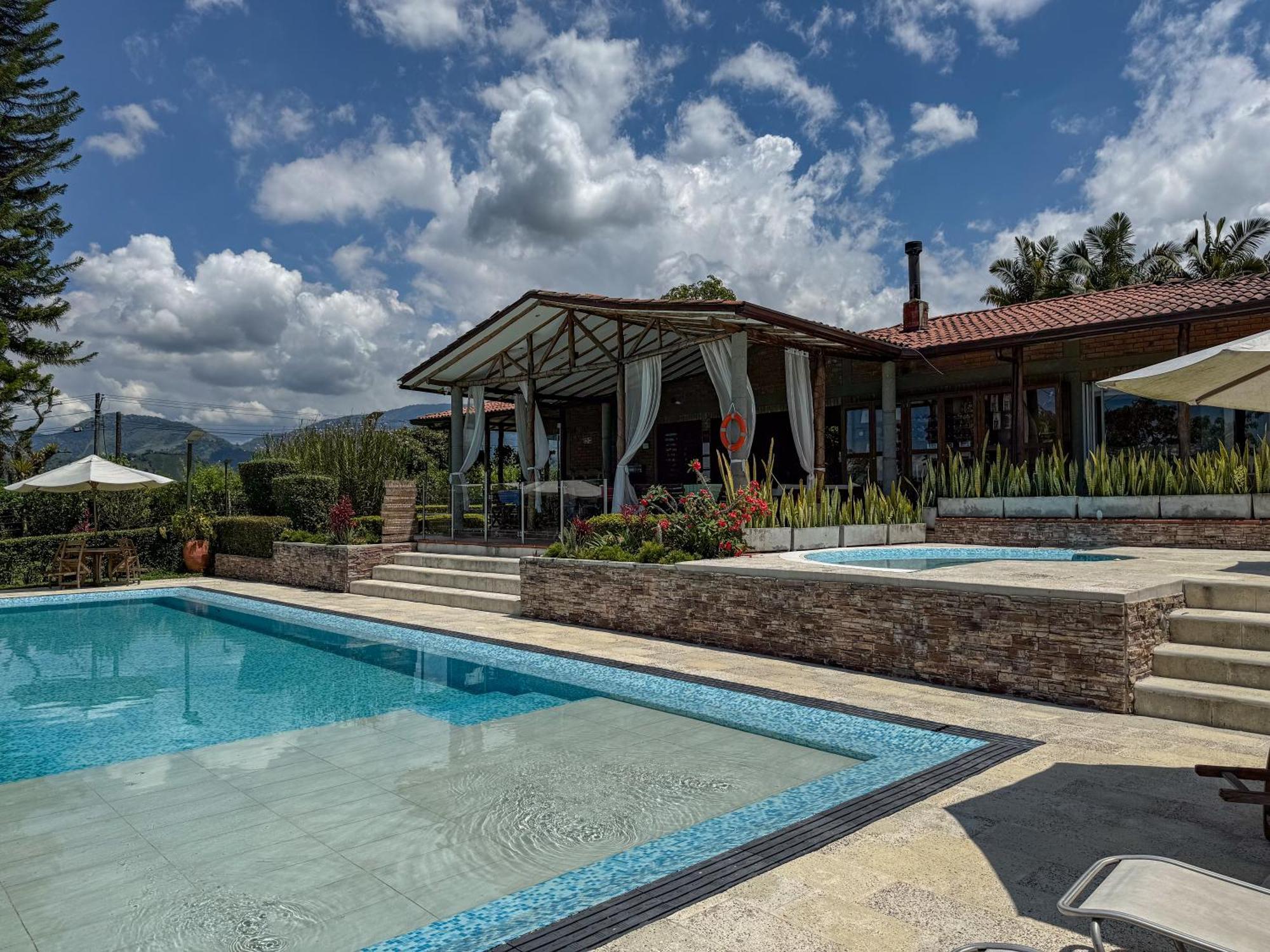 Finca Del Cafe - Casa Typica ซานตาโรซา เดกาบัล ภายนอก รูปภาพ