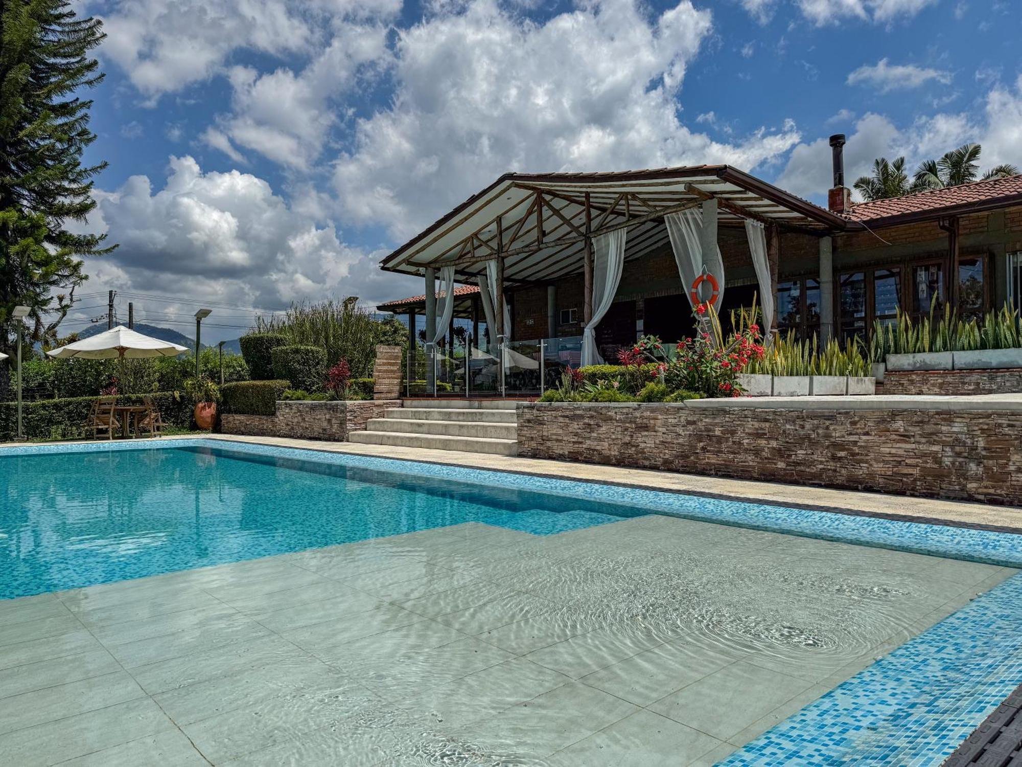 Finca Del Cafe - Casa Typica ซานตาโรซา เดกาบัล ภายนอก รูปภาพ