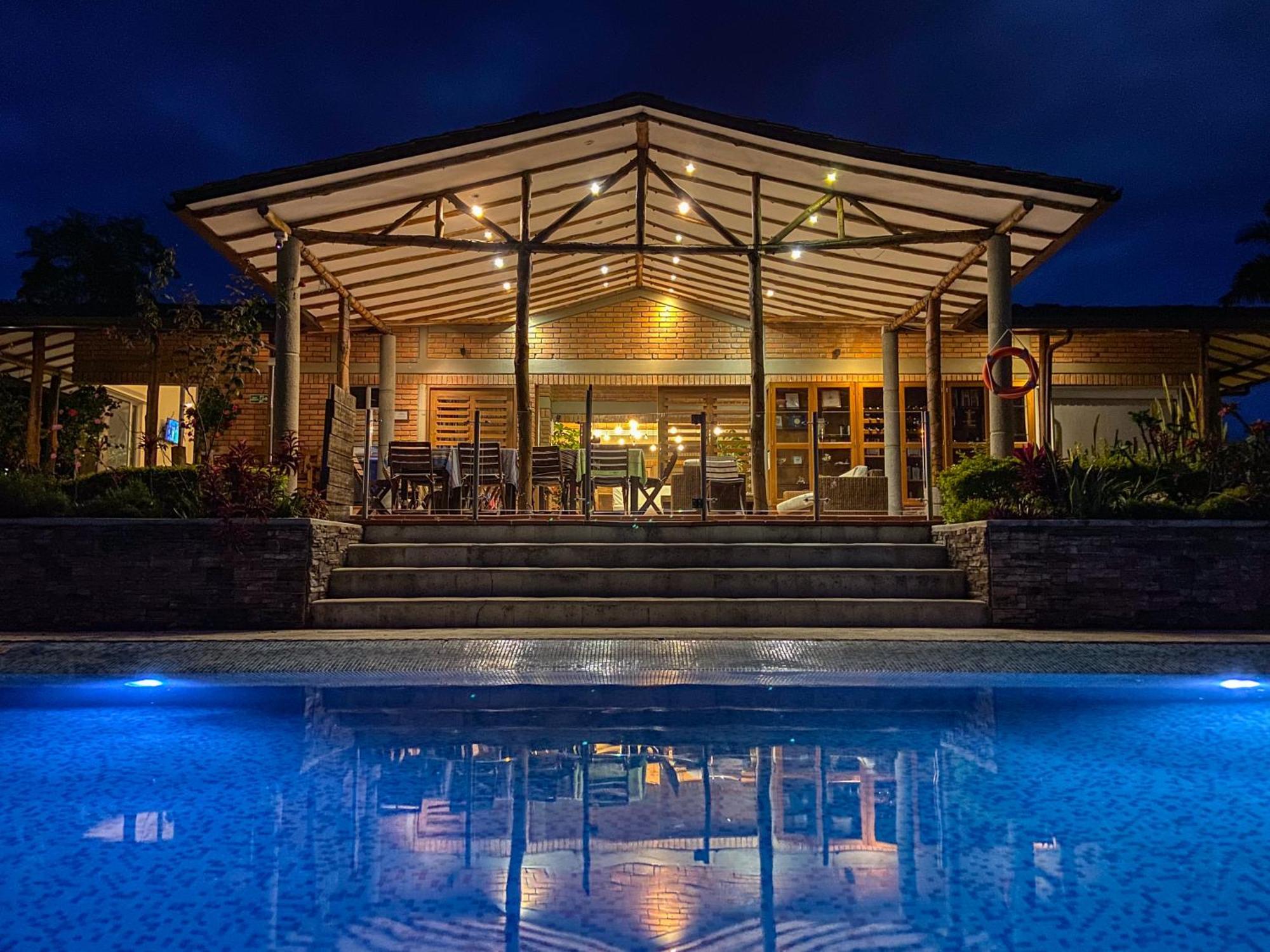 Finca Del Cafe - Casa Typica ซานตาโรซา เดกาบัล ภายนอก รูปภาพ